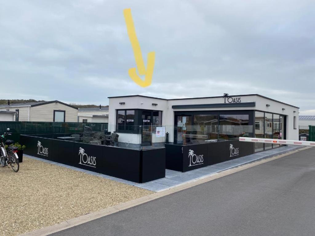 Camping Oasis 2 Slpk Caravan 'topaz' Oostende